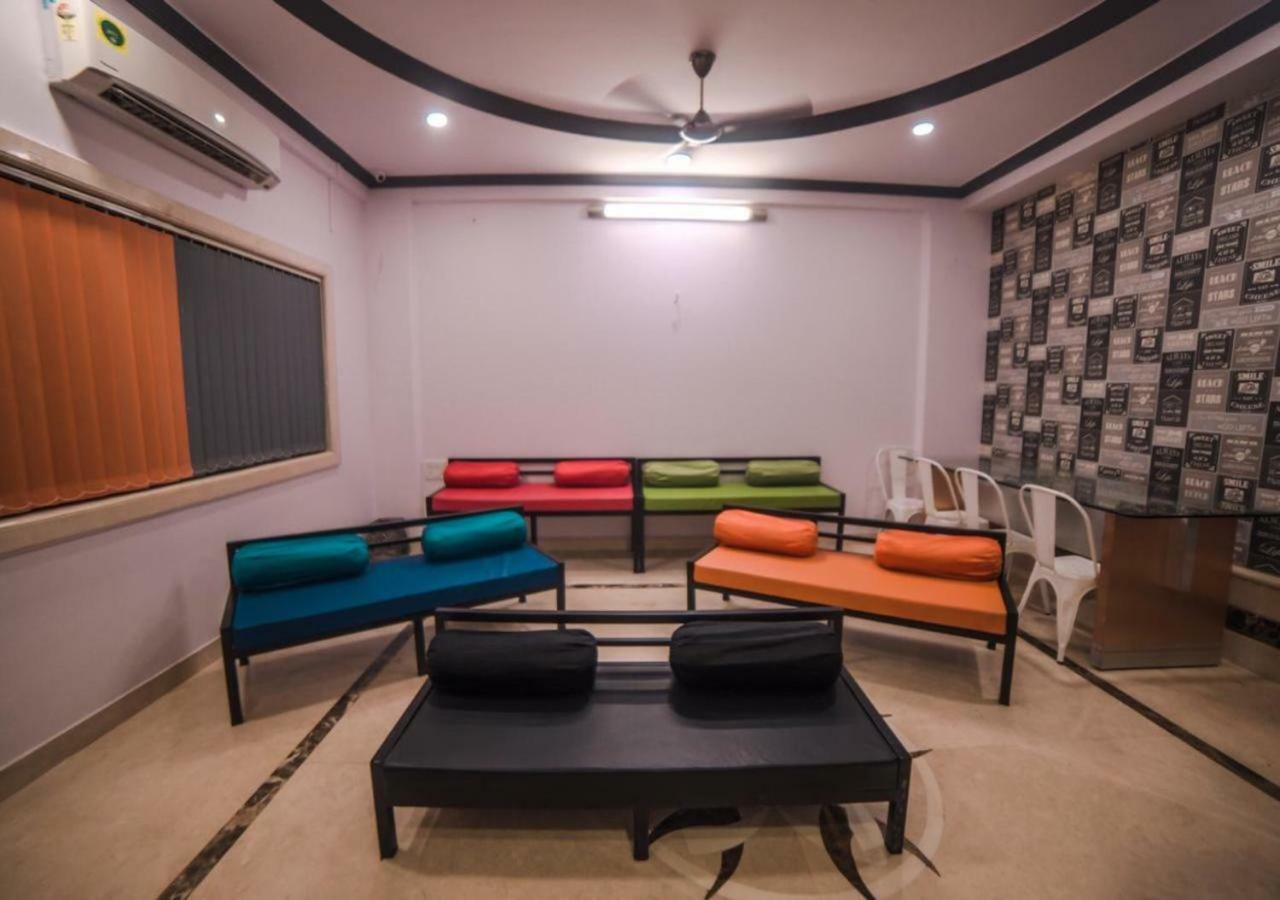 Happinest - The Backpacker'S Hostel Bombay Esterno foto